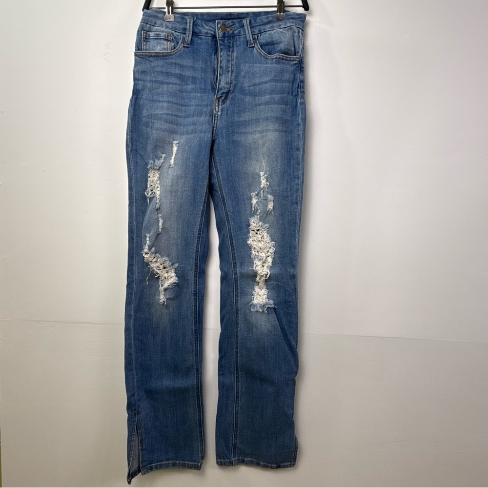 Fashion Nova Distressed Straight-Leg Jeans – Size 7 – Excellent Condition - Picture 5 of 15